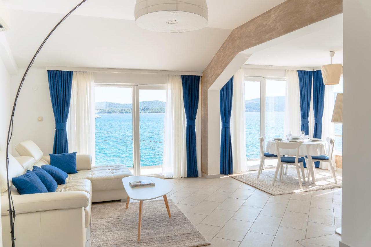 Seafront Apartments Тиват Экстерьер фото